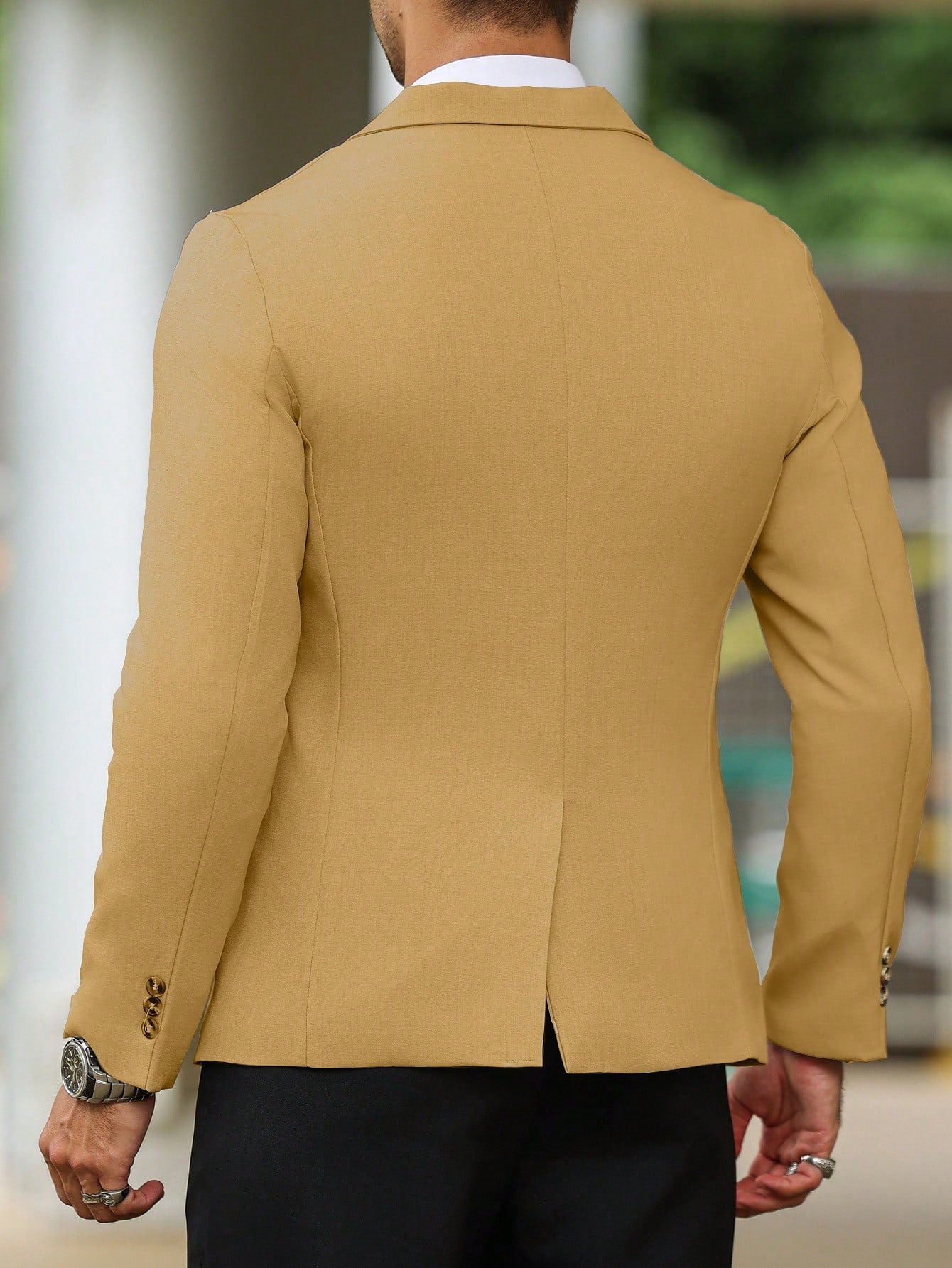 Single Breasted Suit Jacket – Sharp, Structured & Office-Ready