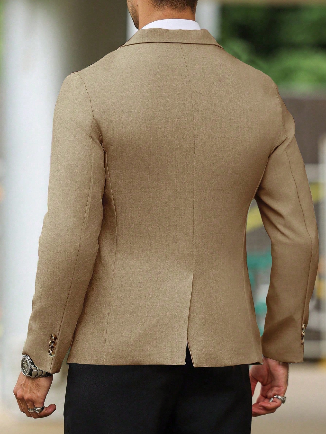 Single Breasted Suit Jacket – Sharp, Structured & Office-Ready